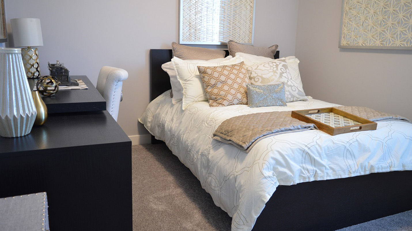 Cozy Bedroom Retreat: Transforming Your Sleep Space for Ultimate Comfort